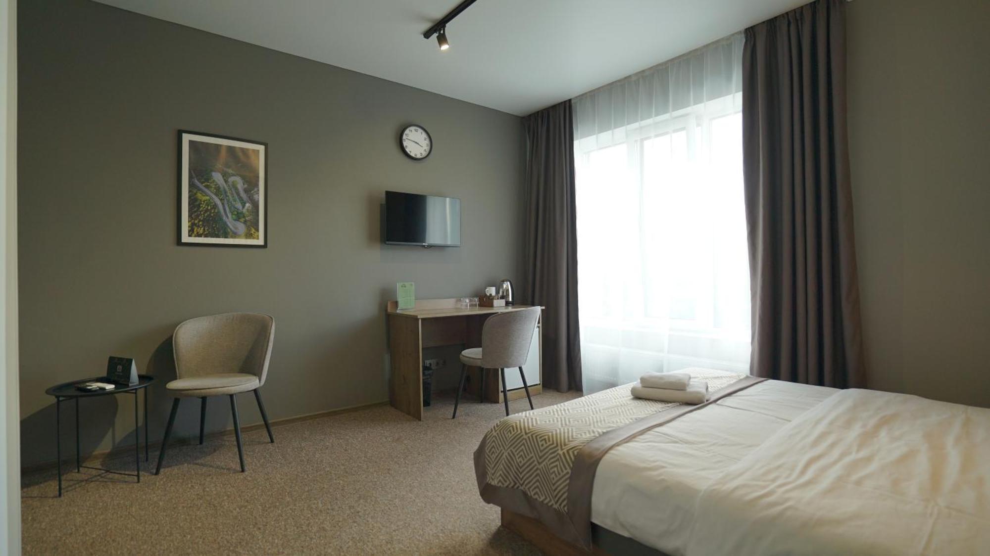Hide Park Hotel Vinnytsia Exteriör bild