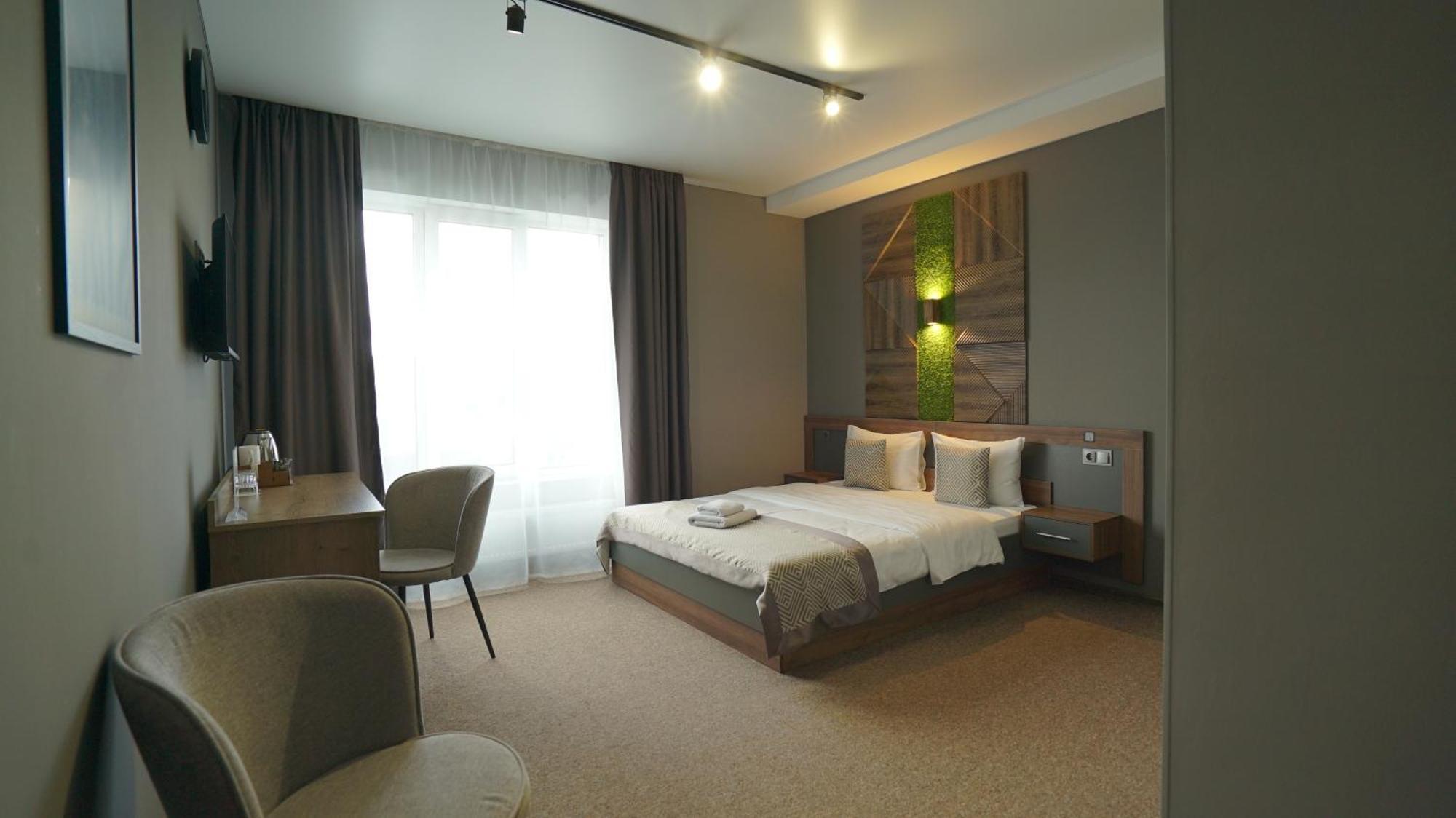 Hide Park Hotel Vinnytsia Exteriör bild